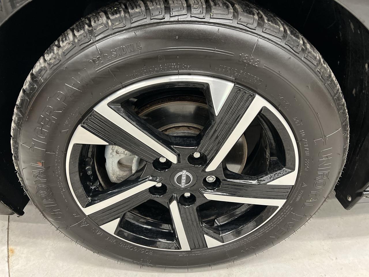 2024 Nissan Sentra SV | HTD SEATS | CARPLAY | REMOTE START | ALLOYS Photo