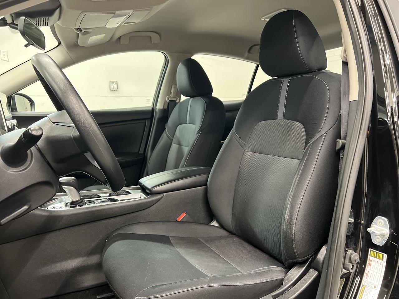 2024 Nissan Sentra SV | HTD SEATS | CARPLAY | REMOTE START | ALLOYS Photo