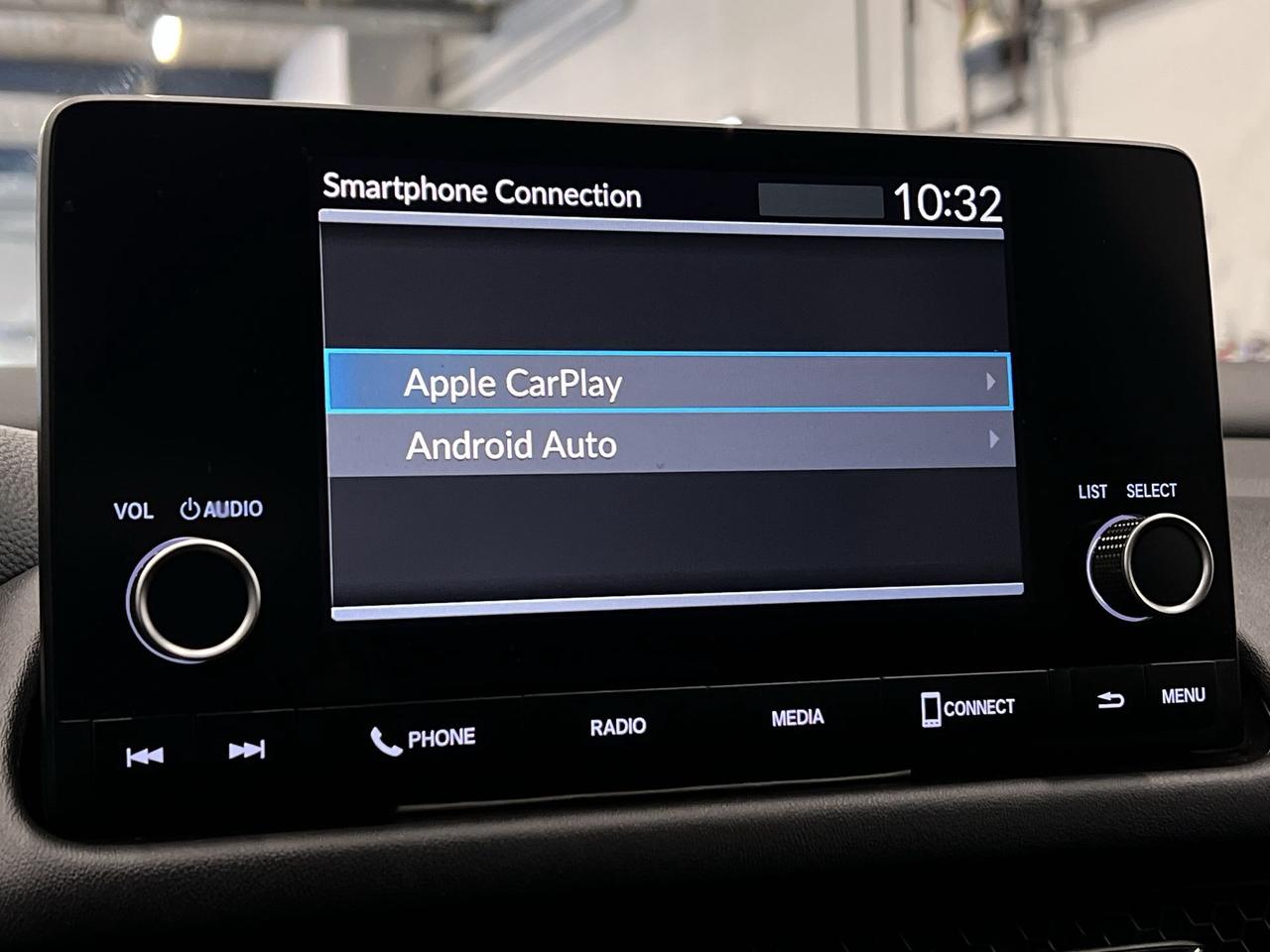 2024 Honda HR-V HTD SEATS | CARPLAY | REMOTE START | 17IN ALLOYS Photo