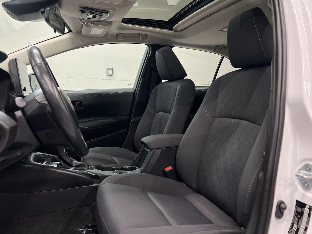 2024 Toyota Corolla LE PREMIUM | SUNROOF |HTD SEATS | CARPLAY | ALLOYS Photo