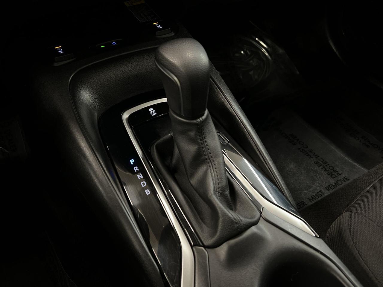 2024 Toyota Corolla LE PREMIUM | SUNROOF |HTD SEATS | CARPLAY | ALLOYS Photo