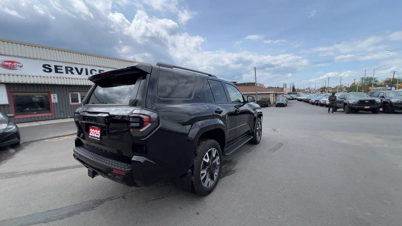 2025 Toyota 4Runner TRD SPORT 4X4 | SUNROOF | HTD SEATS | CARPLAY Photo