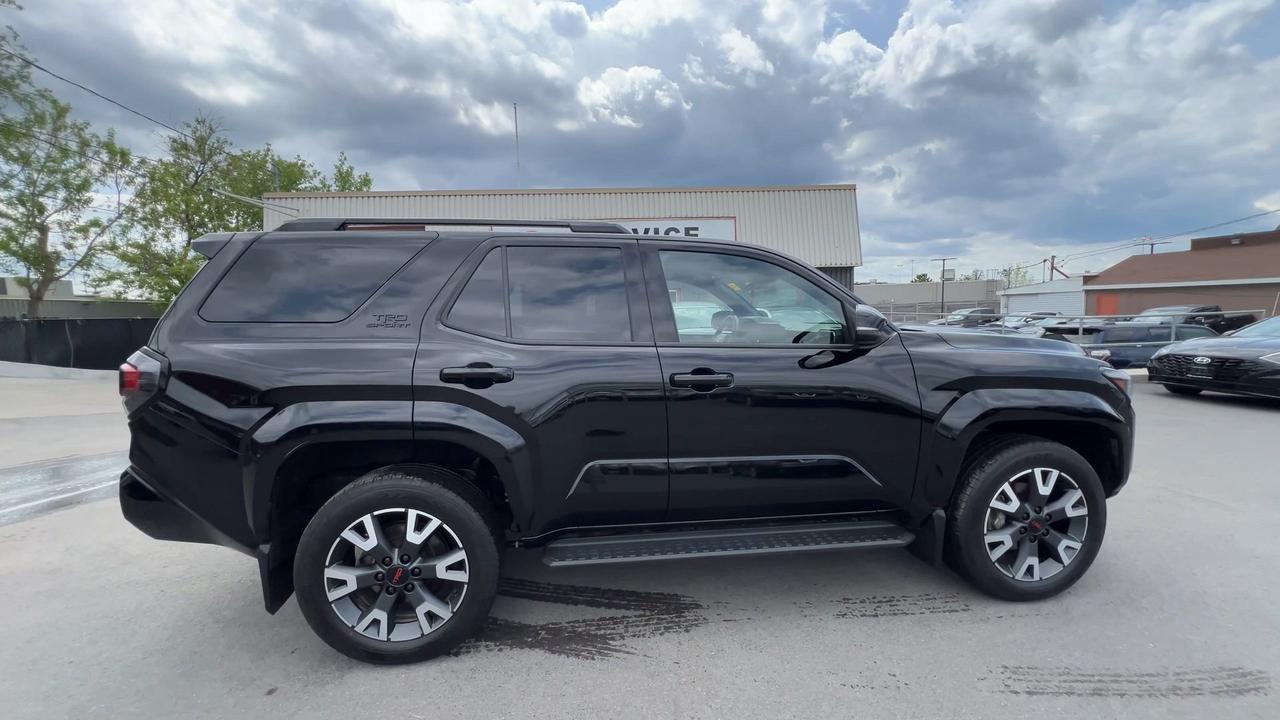 2025 Toyota 4Runner TRD SPORT 4X4 | SUNROOF | HTD SEATS | CARPLAY Photo