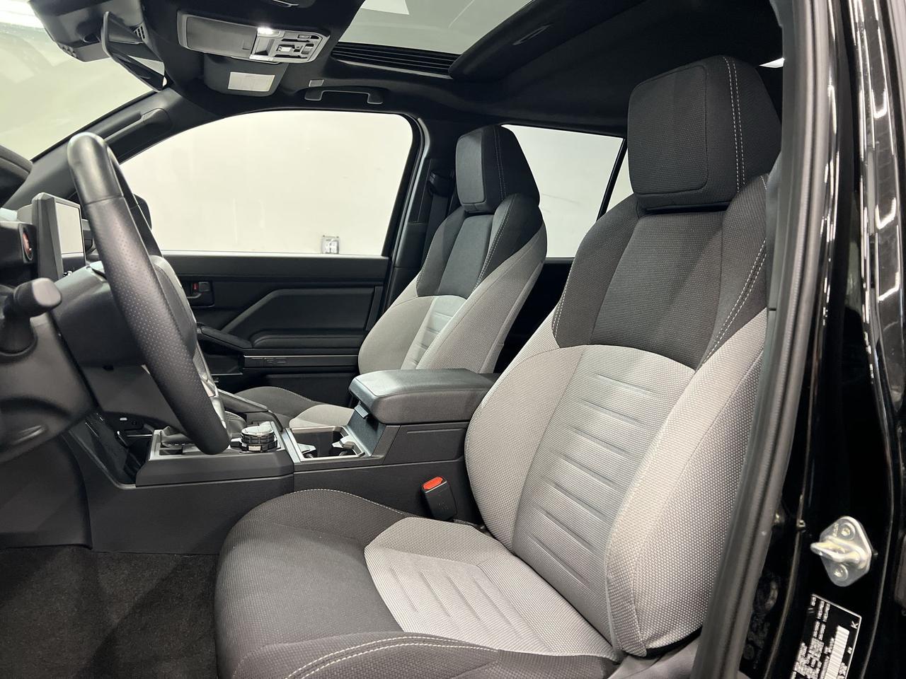2025 Toyota 4Runner TRD SPORT 4X4 | SUNROOF | HTD SEATS | CARPLAY Photo