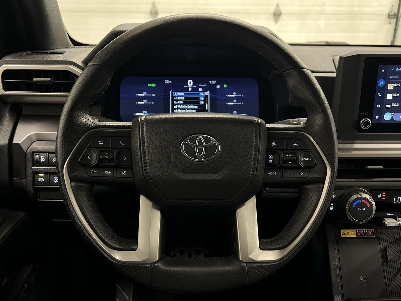 2025 Toyota 4Runner TRD SPORT 4X4 | SUNROOF | HTD SEATS | CARPLAY Photo