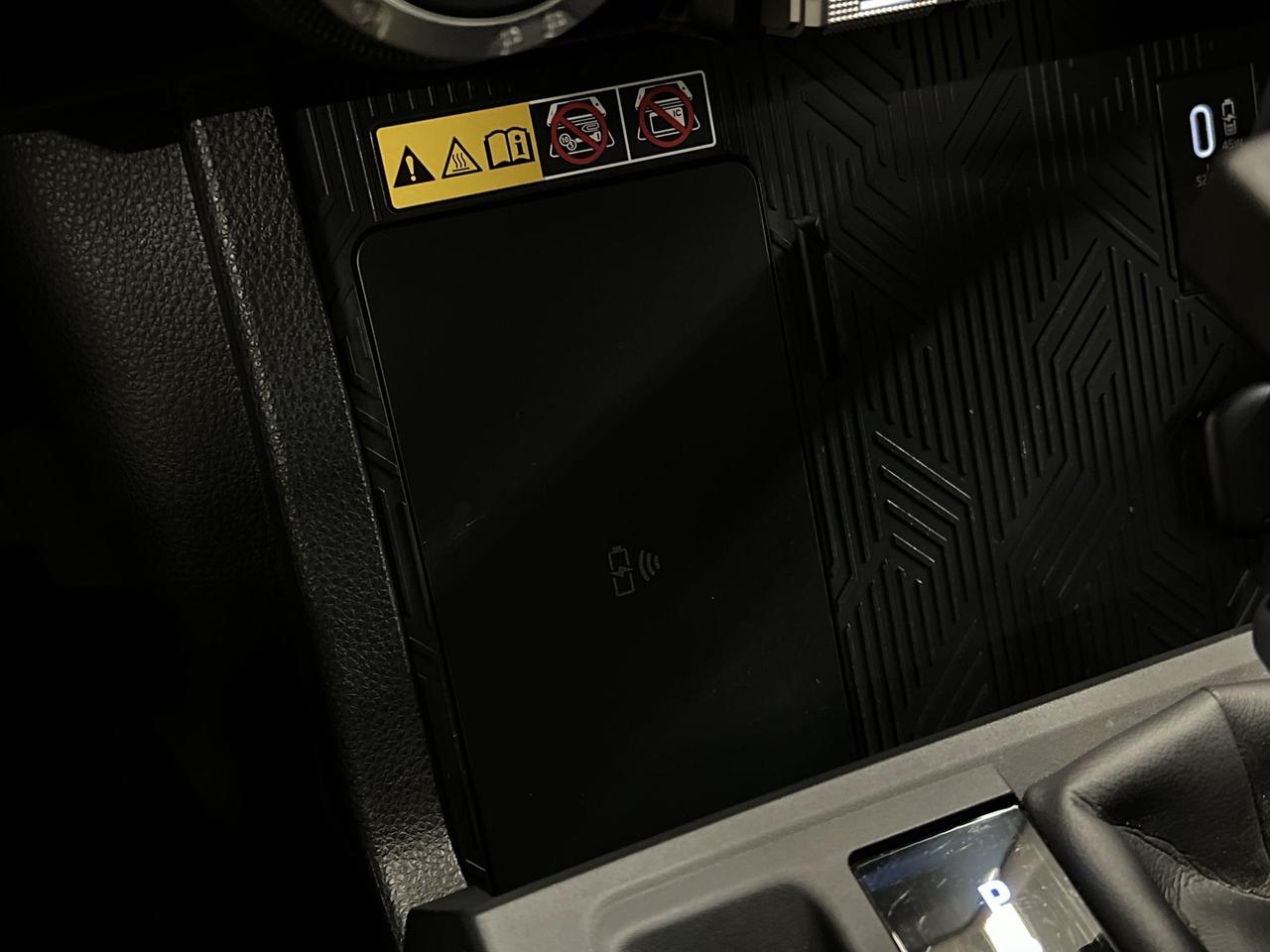 2025 Toyota 4Runner TRD SPORT 4X4 | SUNROOF | HTD SEATS | CARPLAY Photo