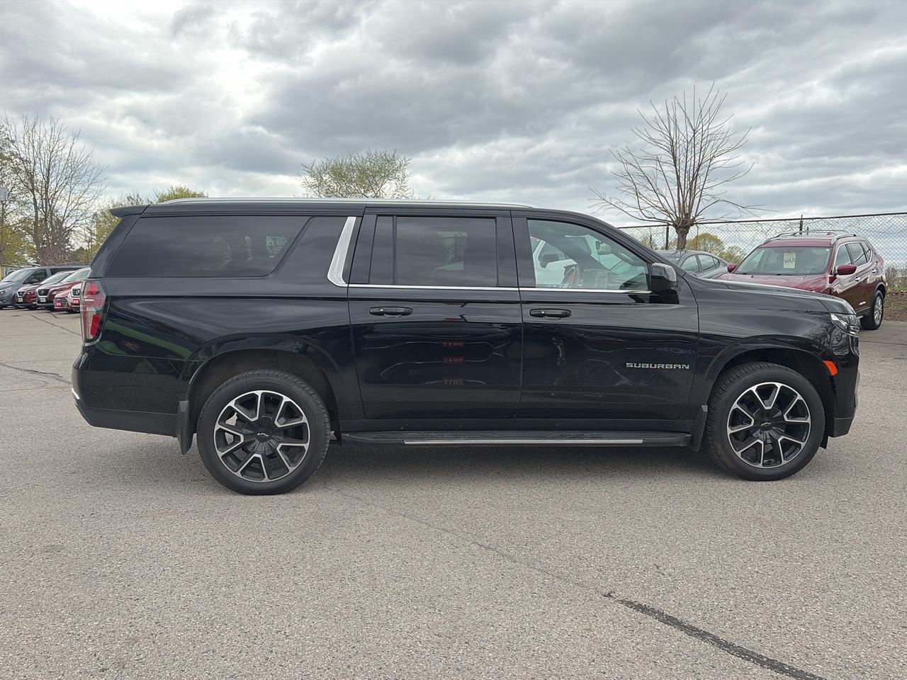 2023 Chevrolet Suburban LS, CLEAN CARFAX, DIESEL, 8 PASS, REMOTE START! Photo