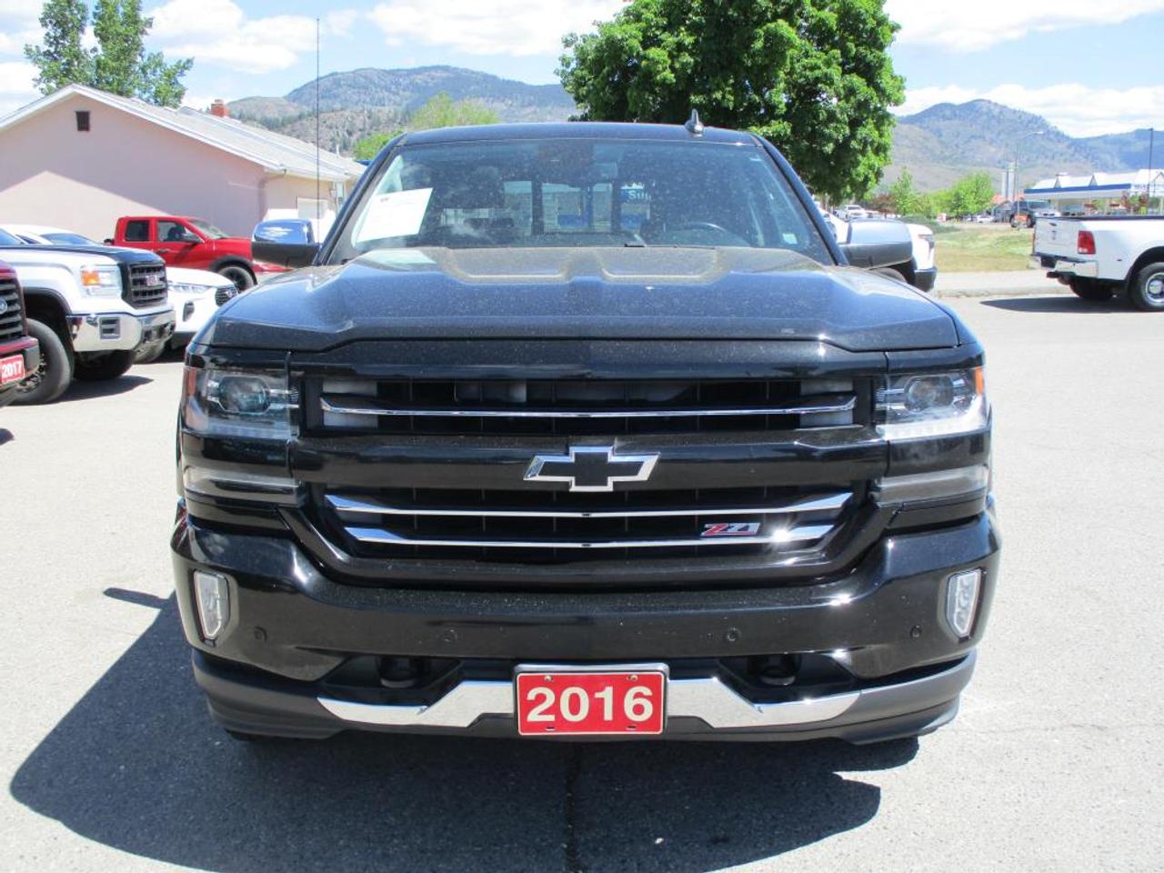 2016 Chevrolet Silverado 1500 LTZ Crew Cab 4WD Photo