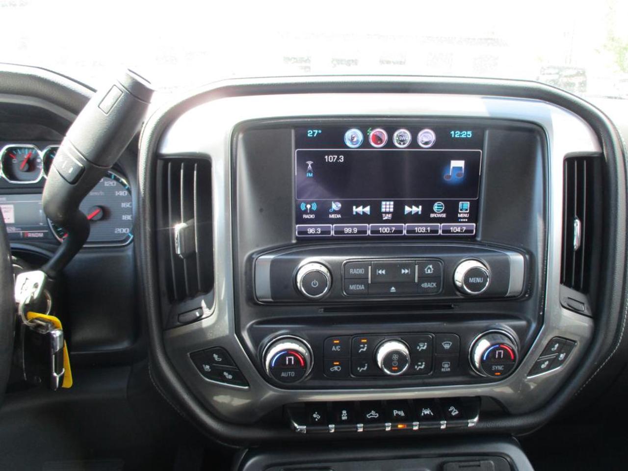 2016 Chevrolet Silverado 1500 LTZ Crew Cab 4WD Photo