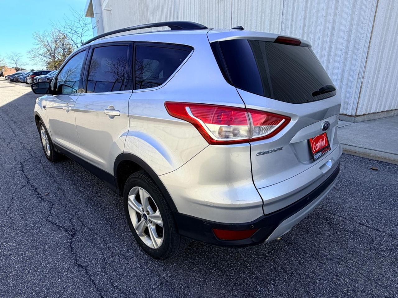 2014 Ford Escape SE 4dr Front-wheel Drive Automatic Photo