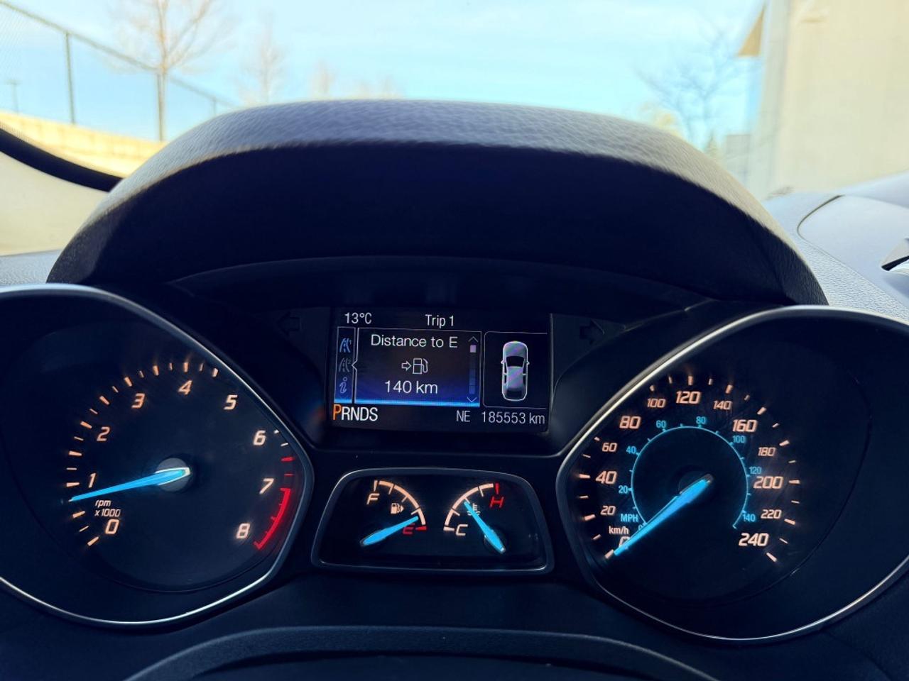 2014 Ford Escape SE 4dr Front-wheel Drive Automatic Photo