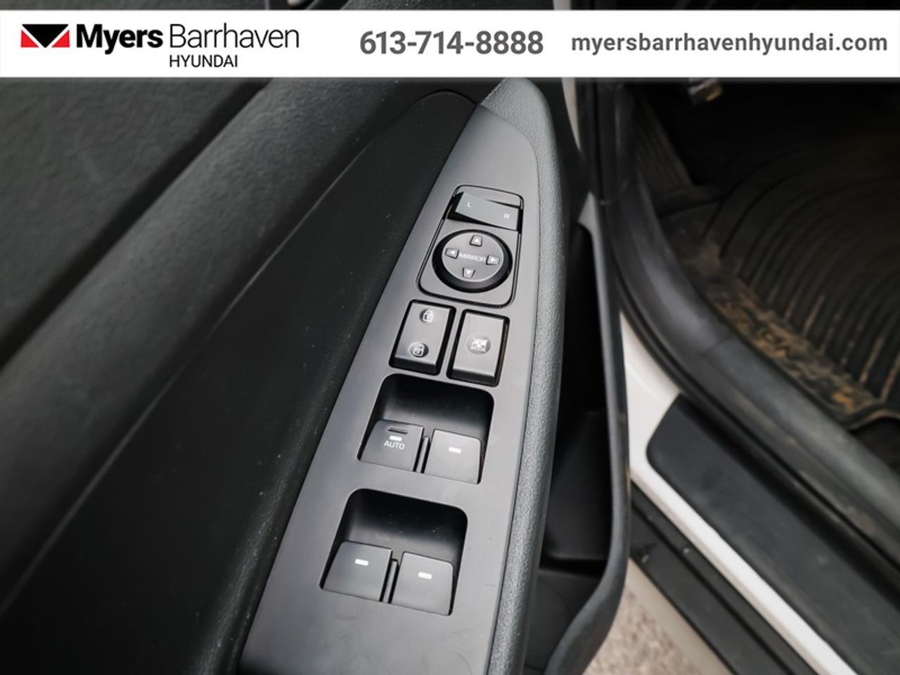 2019 Hyundai Tucson 2.0L Preferred FWD  - $123 B/W Photo