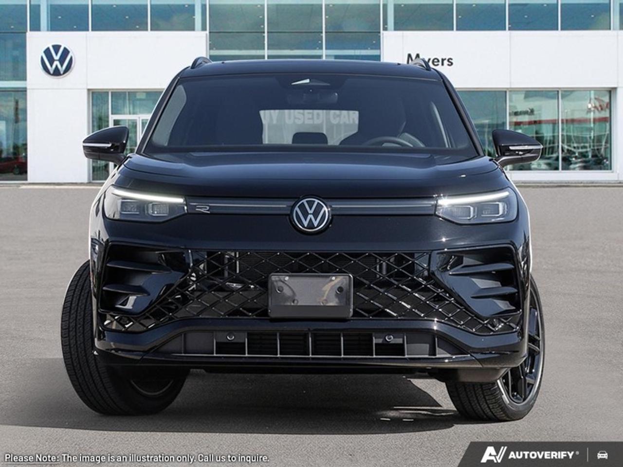 2026 Volkswagen Tiguan Comfortline R-Line Black Edition Photo