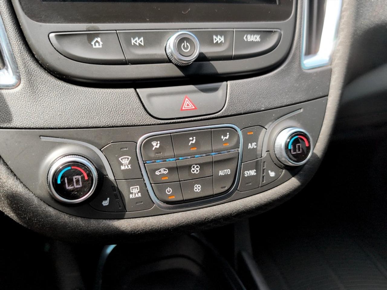 2019 Chevrolet Malibu Hybrid 1HY  *31 SERVICE RECORDS* Photo