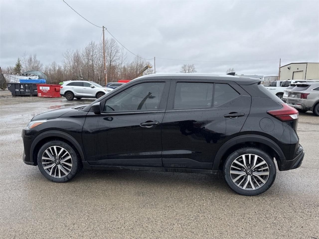 2024 Nissan Kicks SV  Heated Steering Wheel Photo