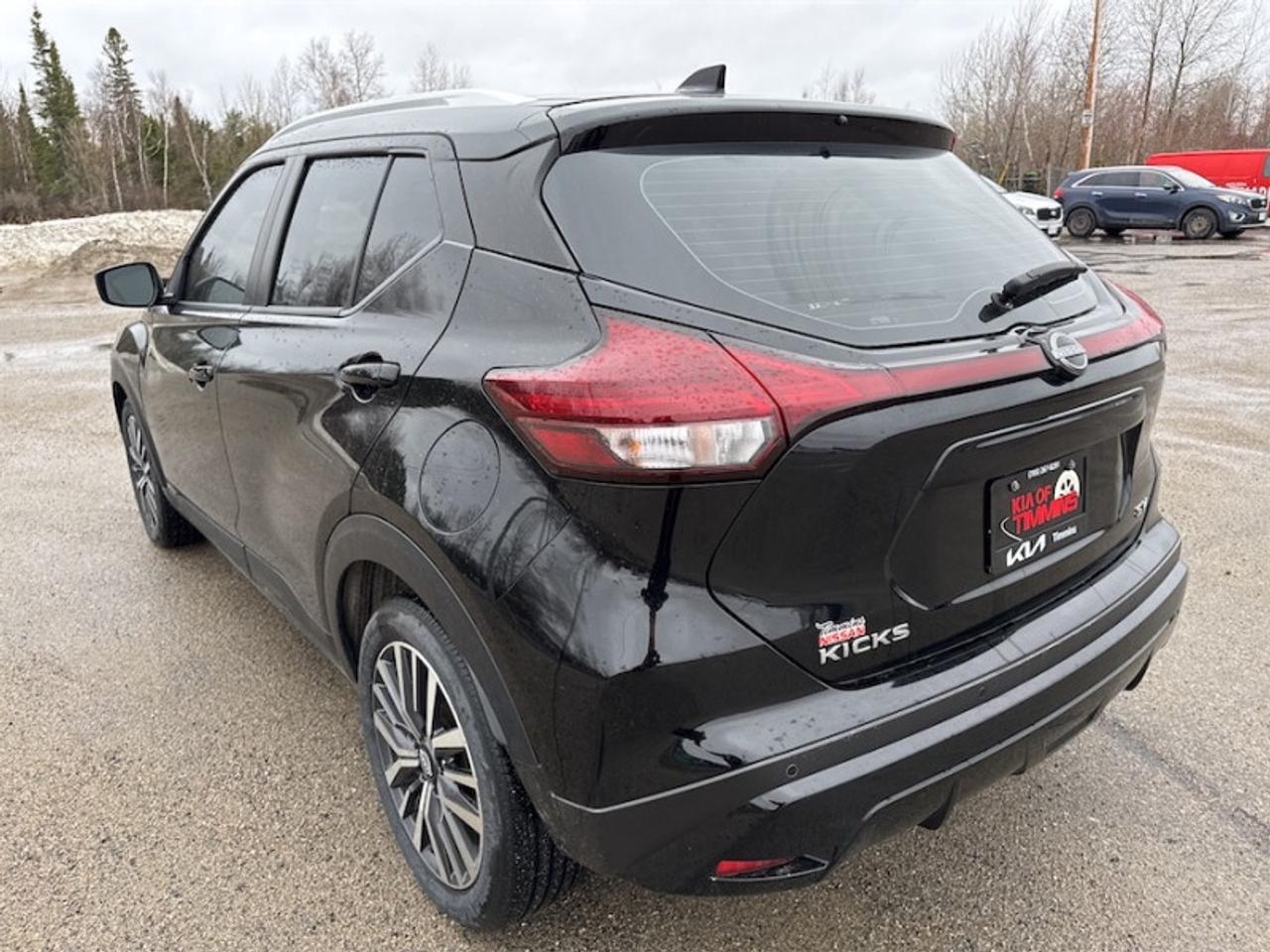 2024 Nissan Kicks SV  Heated Steering Wheel Photo