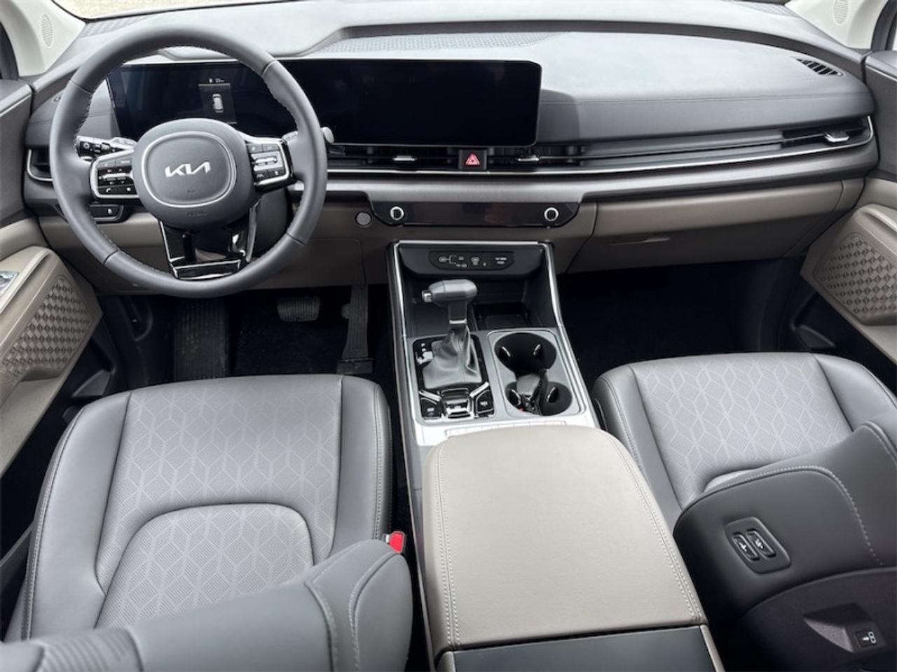2026 Kia Carnival EX   -  Navigation GPS Photo3