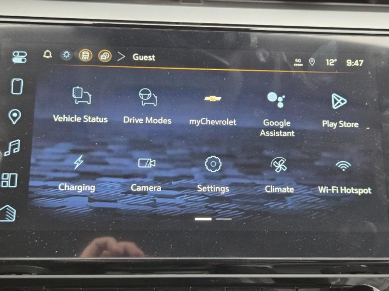 2027 Chevrolet Bolt LT  - Heated Seats Photo