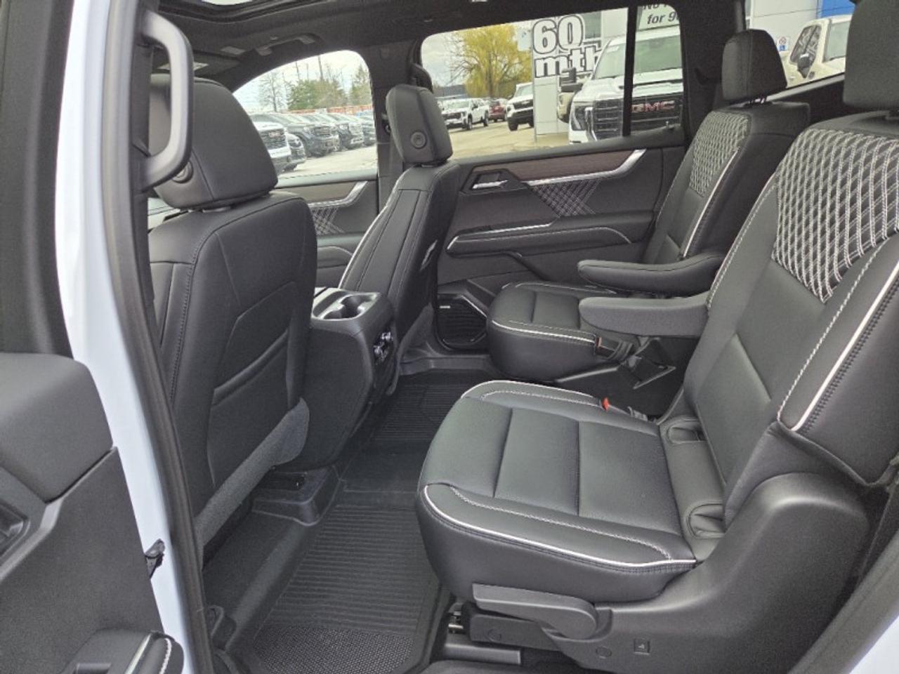 2026 GMC Acadia Denali  - Luxury Package -  Sunroof Photo