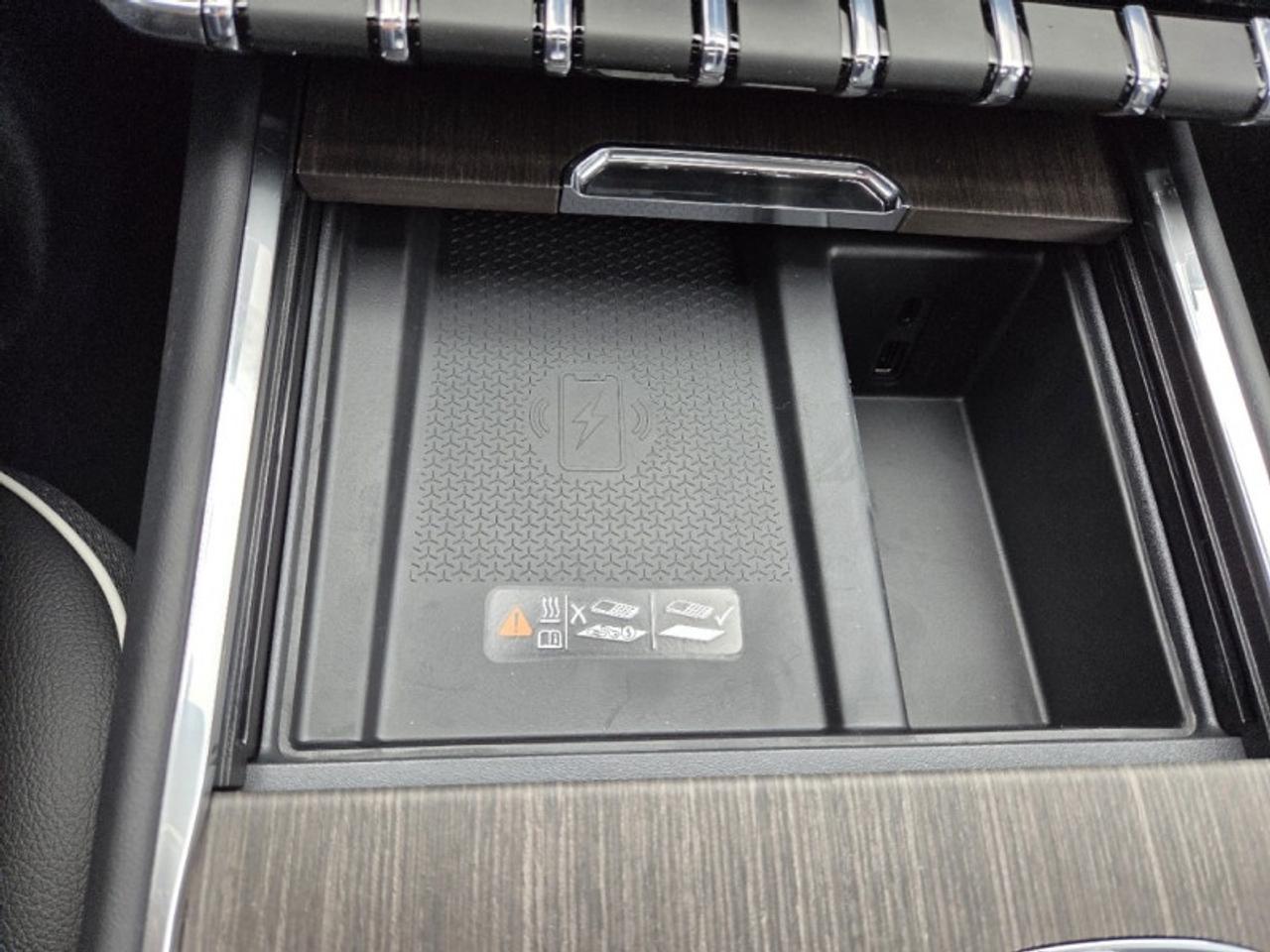 2026 GMC Acadia Denali  - Luxury Package -  Sunroof Photo