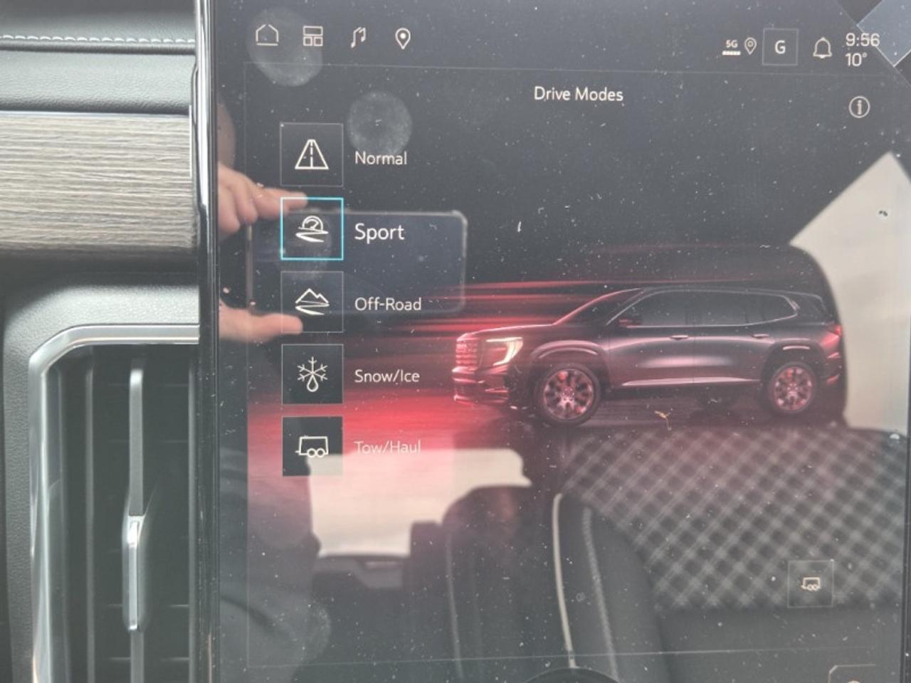 2026 GMC Acadia Denali  - Luxury Package -  Sunroof Photo