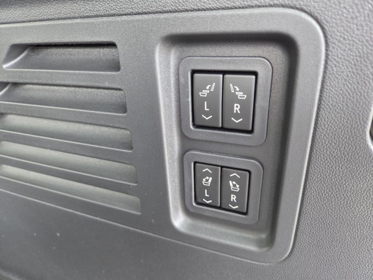 2026 GMC Acadia Denali  - Luxury Package -  Sunroof Photo