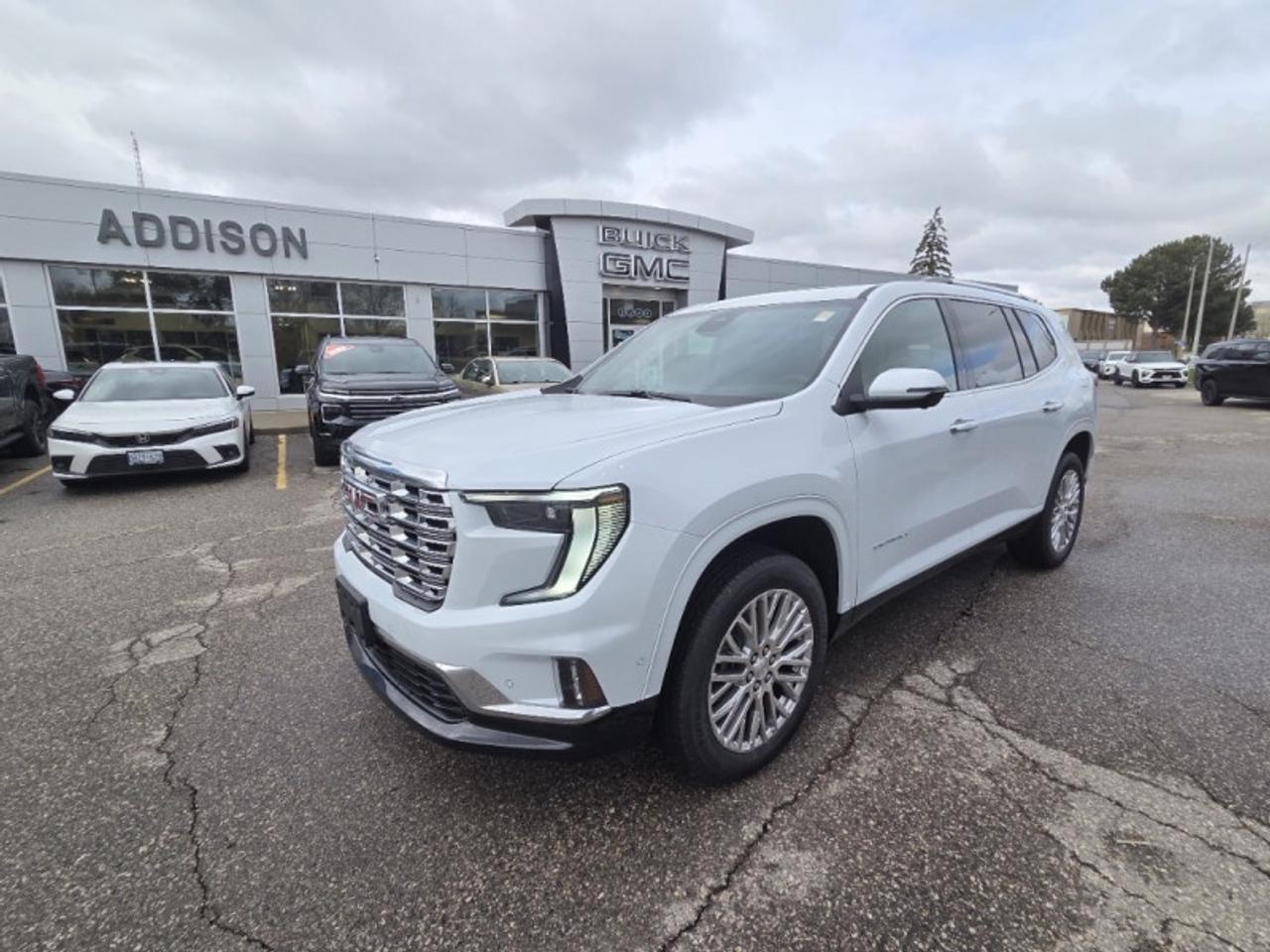 2026 GMC Acadia Denali  - Luxury Package -  Sunroof Photo