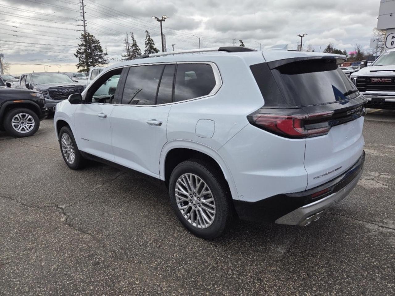 2026 GMC Acadia Denali  - Luxury Package -  Sunroof Photo