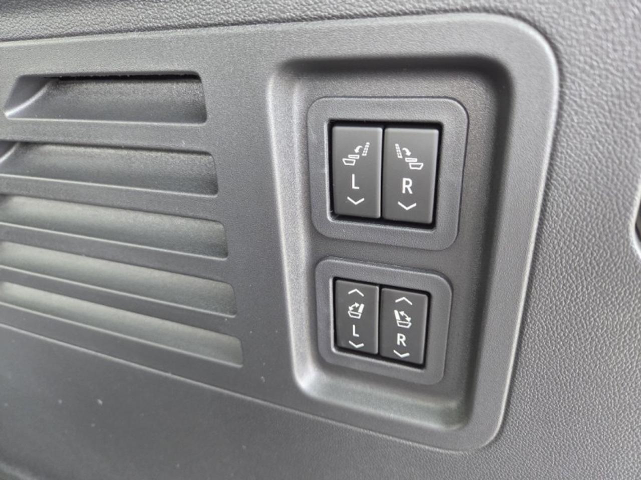2026 GMC Acadia Denali  - Luxury Package -  Sunroof Photo