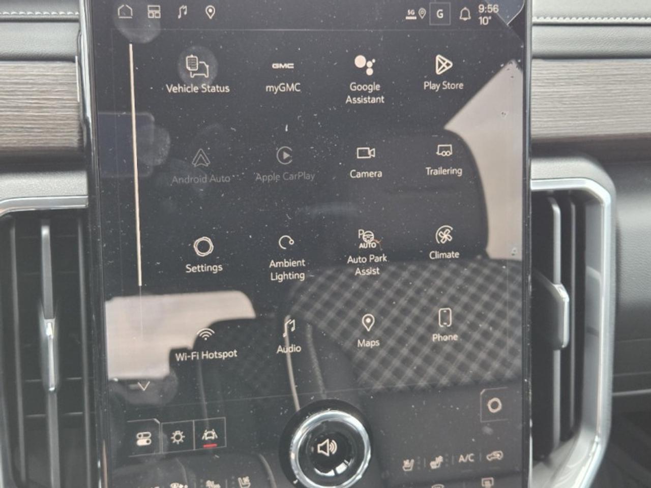 2026 GMC Acadia Denali  - Luxury Package -  Sunroof Photo