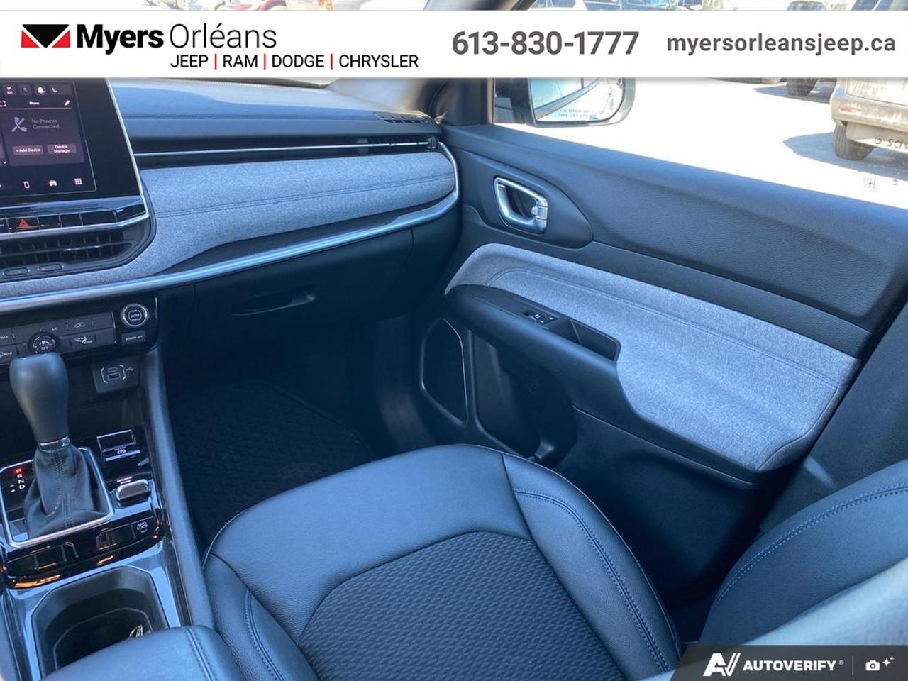 2025 Jeep Compass North  - Trade-in - Local - One owner Photo