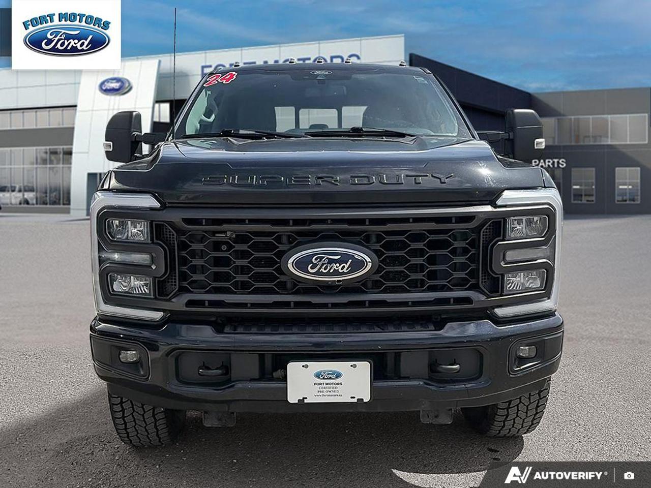 2024 Ford F-350 Super Duty SRW XLT Photo1