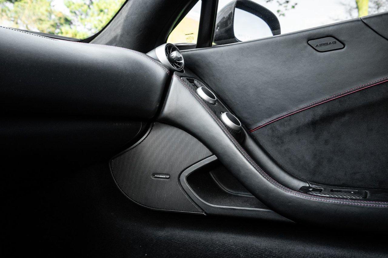 2016 McLaren 650S SPYDER Photo