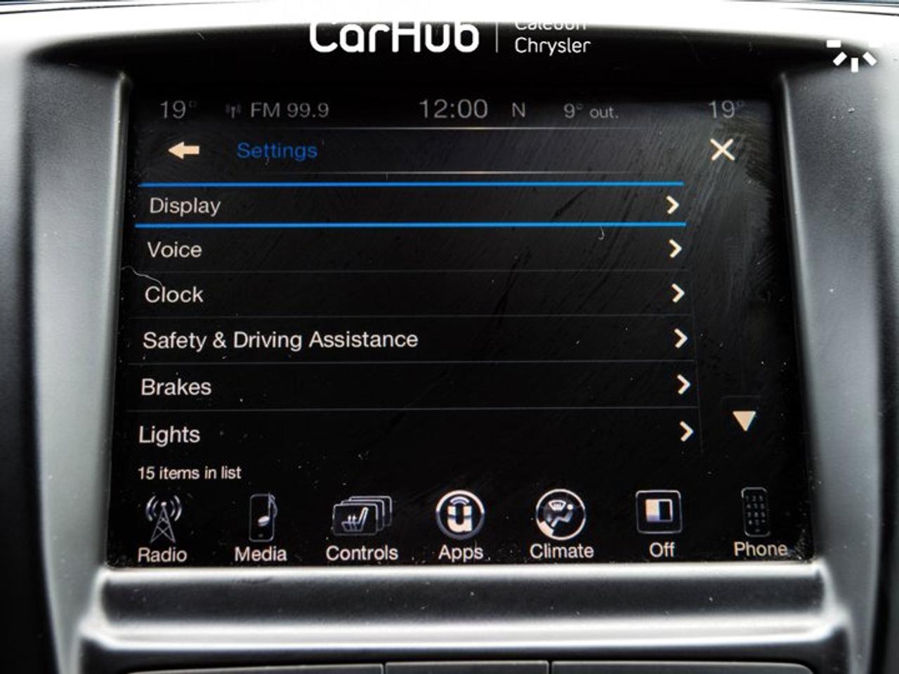 2016 Chrysler 200 S AWD Leather Heated Front Seats Bluetooth Remote Start Alloy Rims Photo