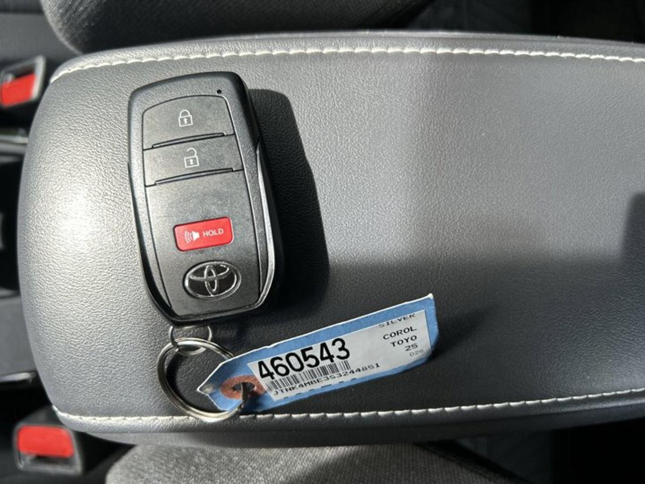 2025 Toyota Corolla Hatchback SE | No Accidents Photo