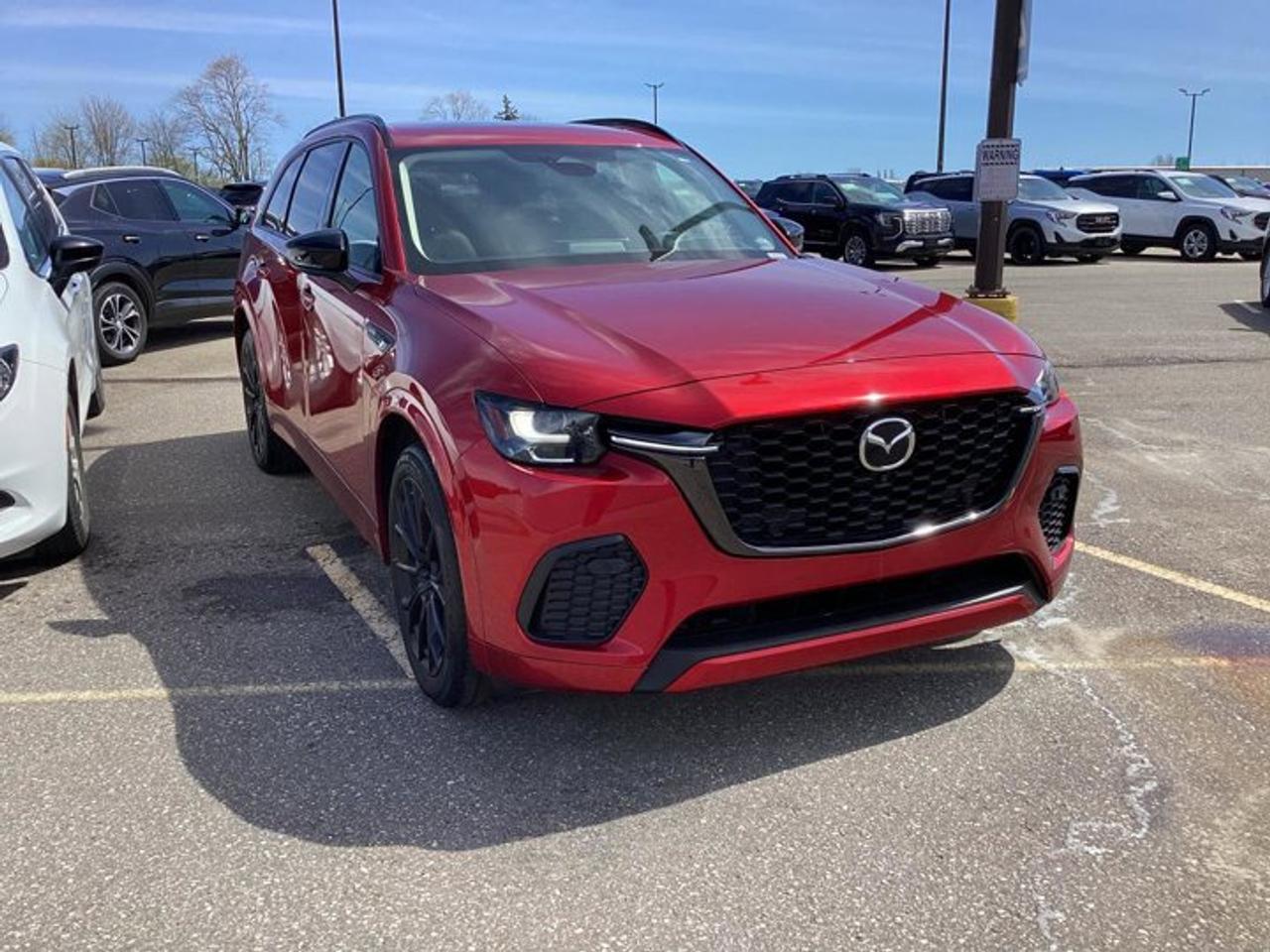2025 Mazda CX-70 MHEV GT AWD | No Accidents | Panoramic Sunroof | Leather Seats Photo3