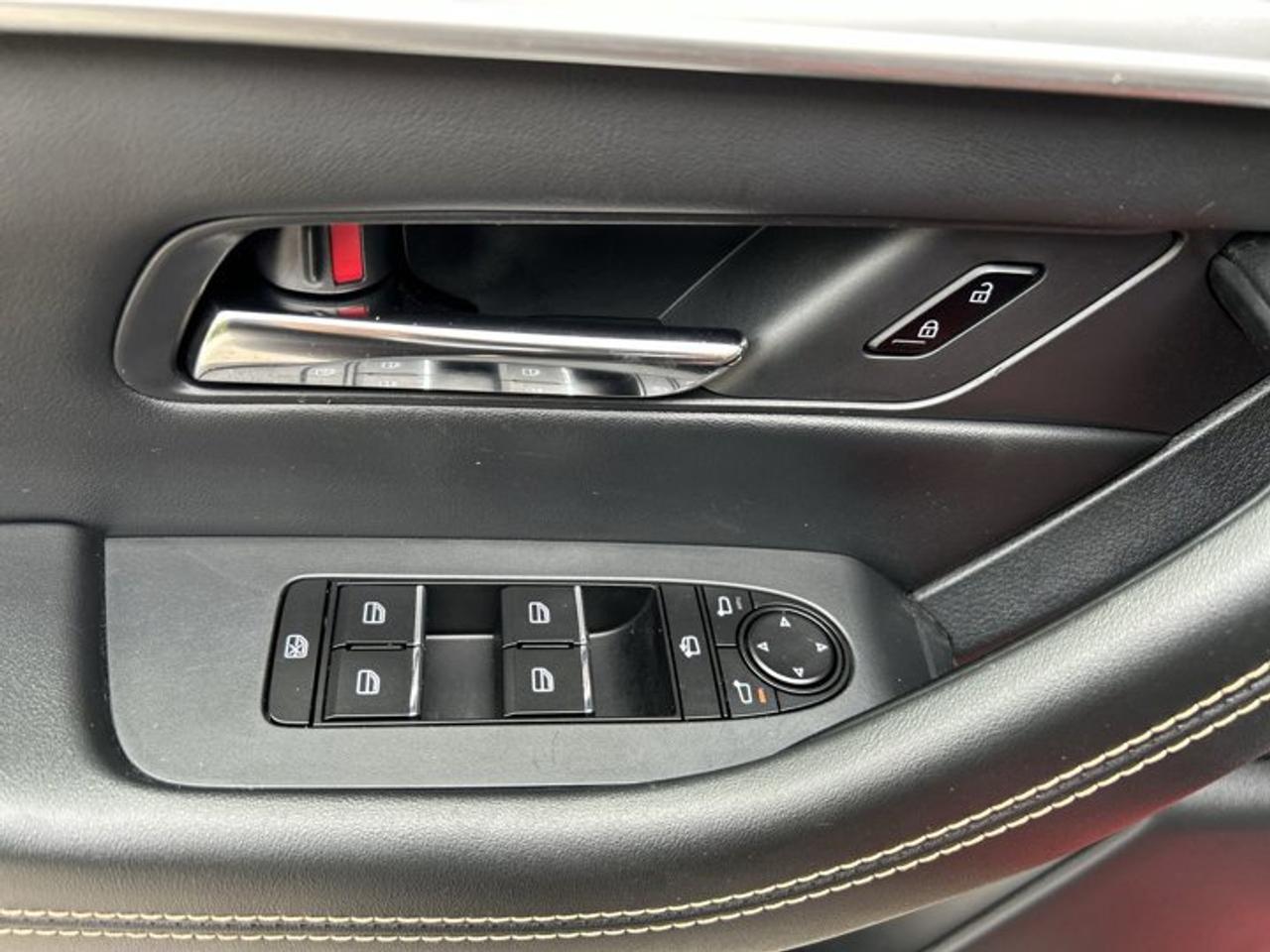 2025 Mazda CX-70 MHEV GT AWD | No Accidents | Panoramic Sunroof | Leather Seats Photo