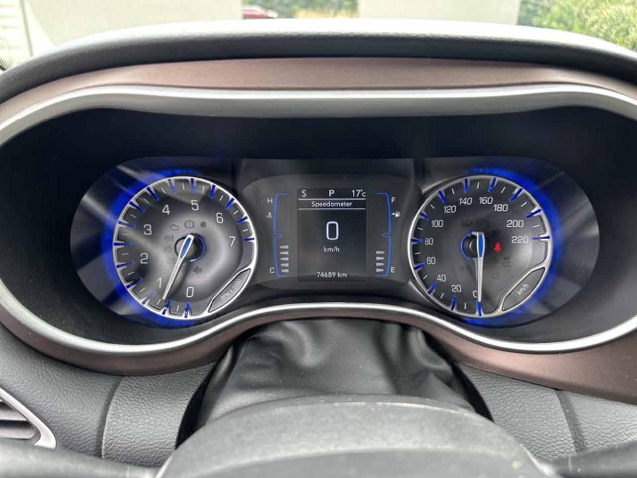 2024 Dodge Grand Caravan SXT 2WD | Heated Steering Wheel Photo