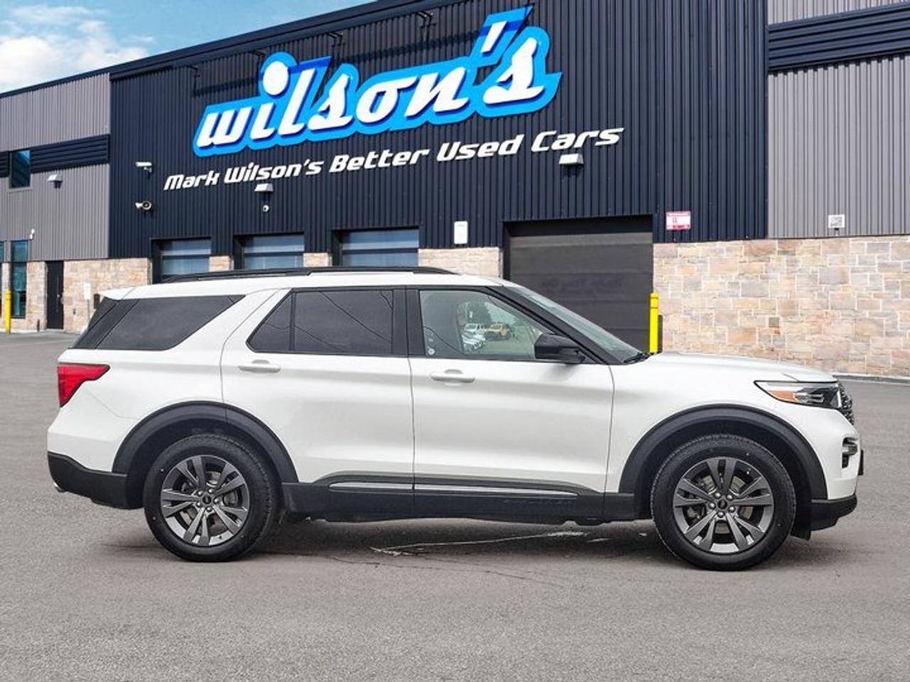 2024 Ford Explorer XLT AWD | Sport Appearance | Pano Roof | Leather | Captain Seats | Heated Seats + Steering and More! Photo