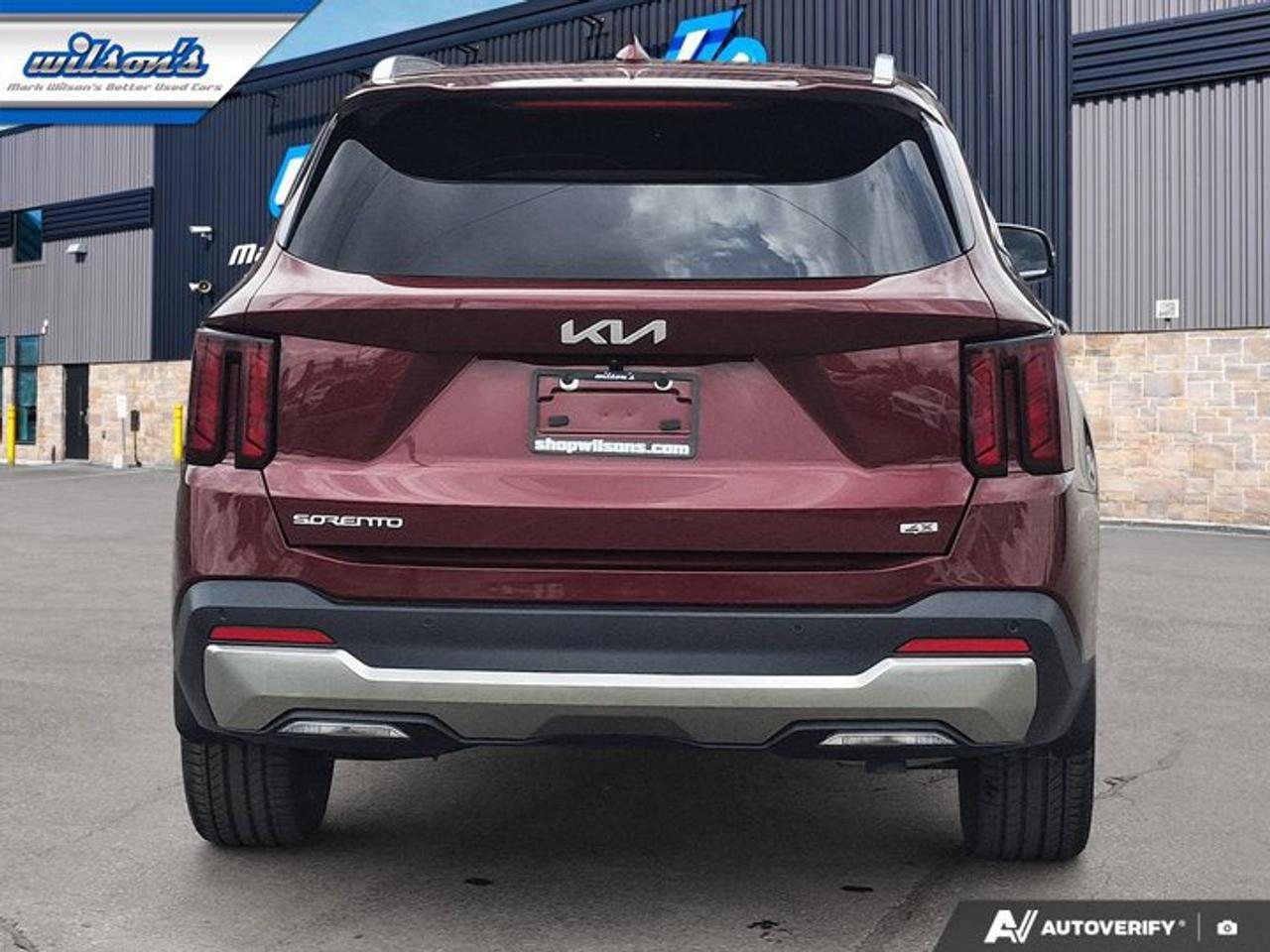 2025 Kia Sorento EX AWD | 6 Passenger | Leather | Heated Seats + Steering | Blind Spot | Lane Keep | and More ! Photo3