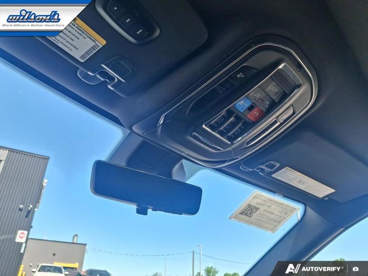 2024 Jeep Grand Cherokee L Limited | Black Appearance | Leather | Pano Roof | Heated + Ventilated Seats | and Much More ! Photo