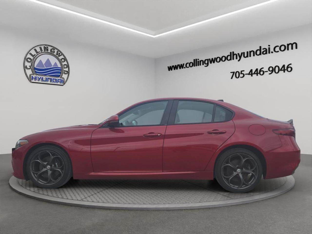 2018 Alfa Romeo Giulia Ti Sport Photo3