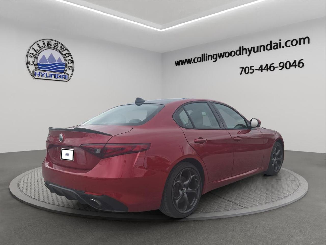 2018 Alfa Romeo Giulia Ti Sport Photo