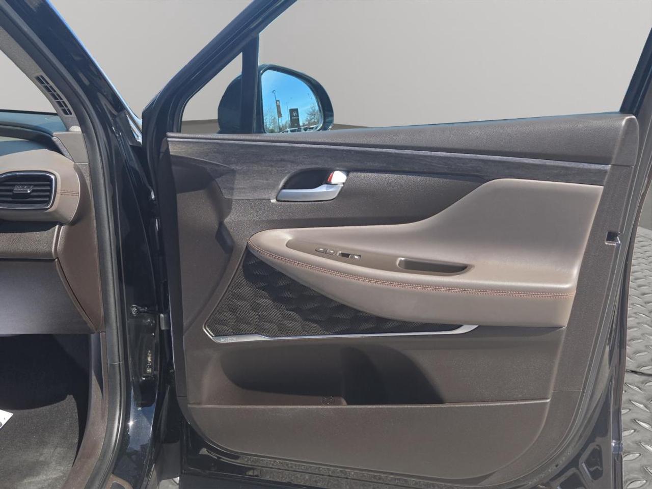 2019 Hyundai Santa Fe 2.0T Luxury AWD Photo