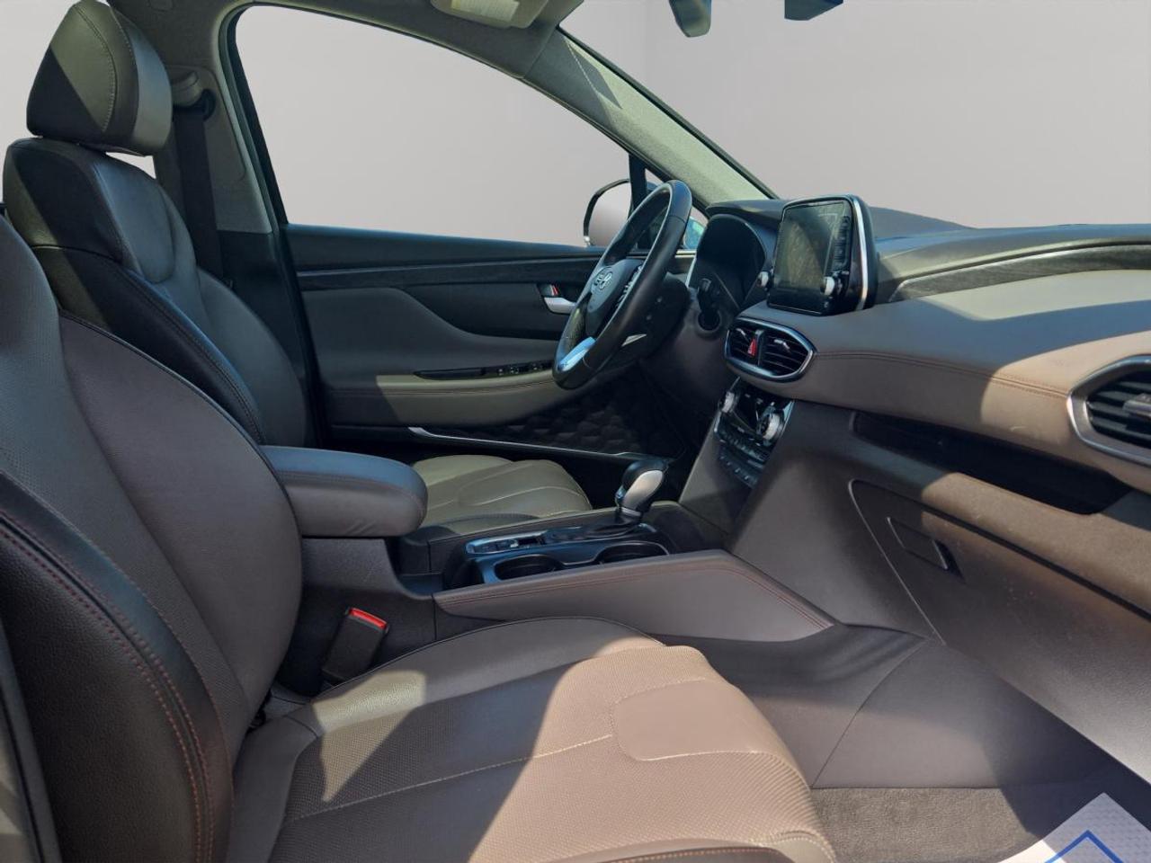 2019 Hyundai Santa Fe 2.0T Luxury AWD Photo