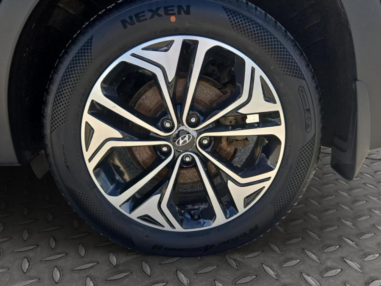2019 Hyundai Santa Fe 2.0T Luxury AWD Photo