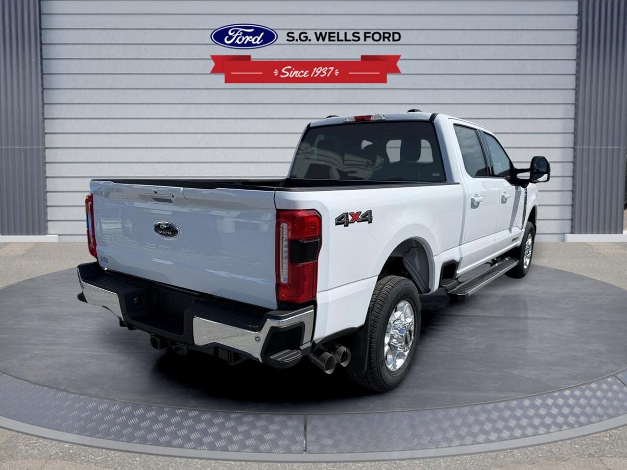 2026 Ford Super Duty F-250® XLT Photo3