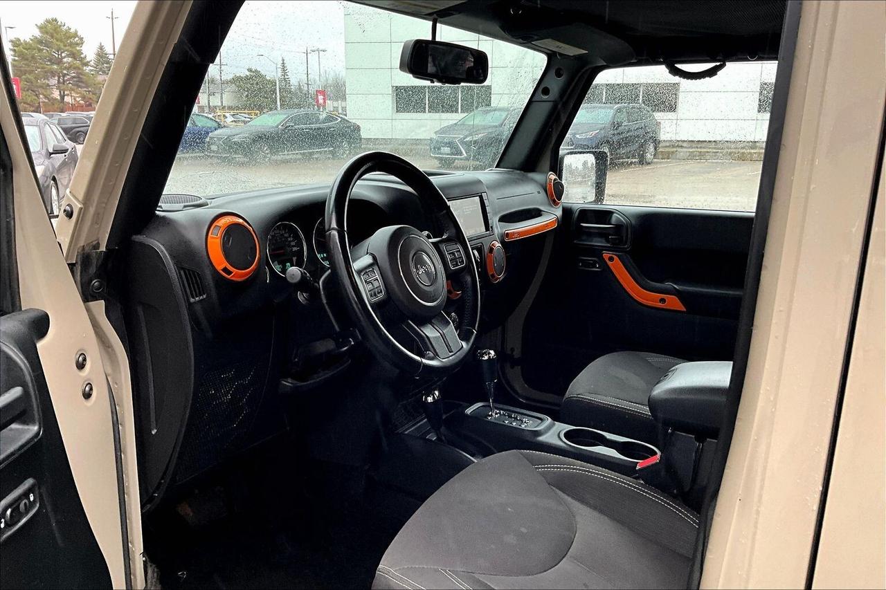 2018 Jeep Wrangler Unlimited Sahara Photo4
