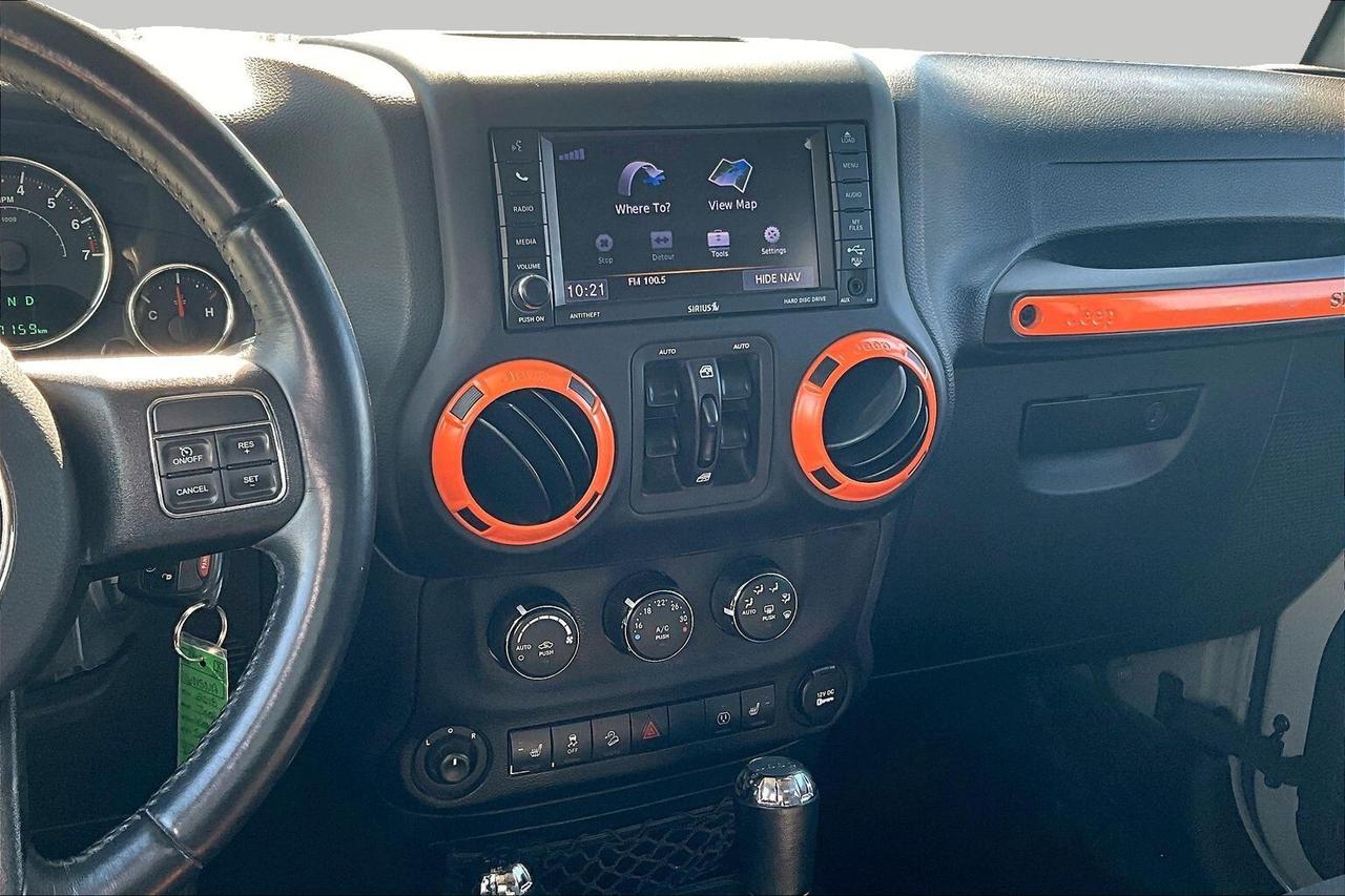 2018 Jeep Wrangler | 4x4 | 4 Door | 3.6L V6 | North Bay | Photo