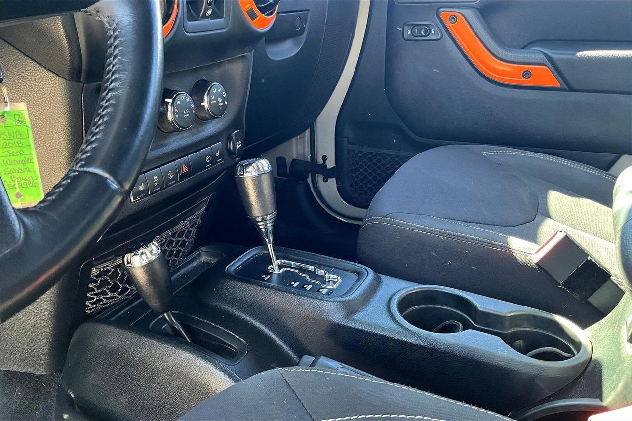 2018 Jeep Wrangler | 4x4 | 4 Door | 3.6L V6 | North Bay | Photo